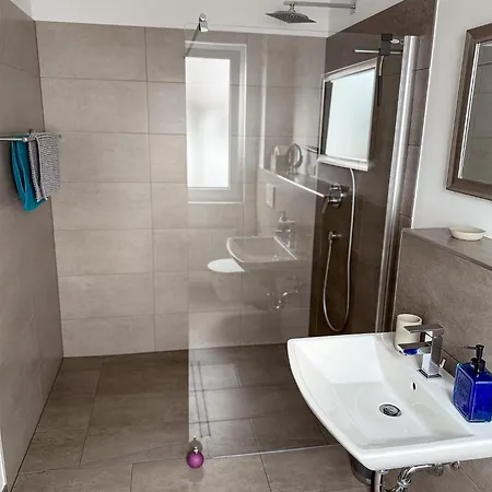 Gutunterdachgebracht Langerwehe