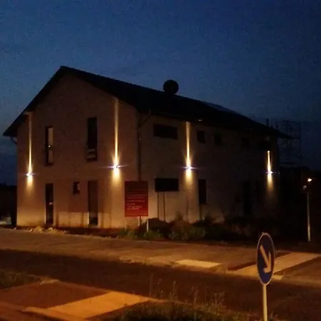 Gutunterdachgebracht Vendégház