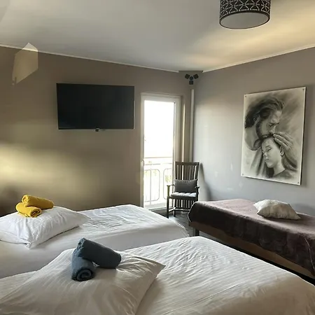 Gutunterdachgebracht 3* Langerwehe